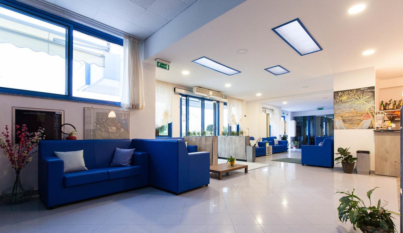 Hotel Marina Roseto Degli Abruzzi Bagian luar foto